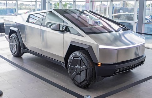 Tesla’dan zam: En ucuz Cybertruck’ın fiyatı arttı