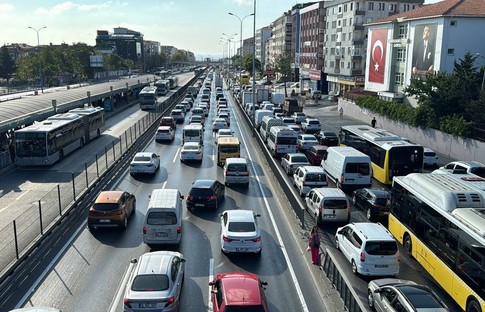 İBB duyurdu: 30 Ağustos'ta toplu ulaşım ücretsiz olacak