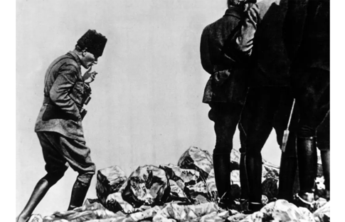 İşte Atatürk'ün o fotoğrafının hikayesi!