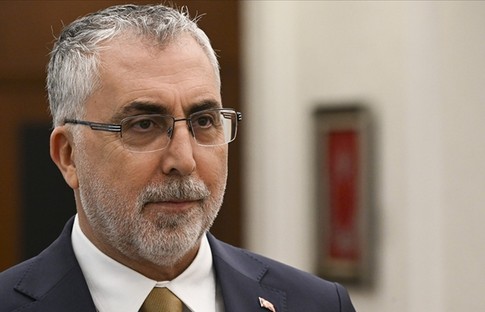 Çalışma Bakanı Işıkhan: Yeni yılda emekli aylıkları vatandaşı mağdur etmeyecek