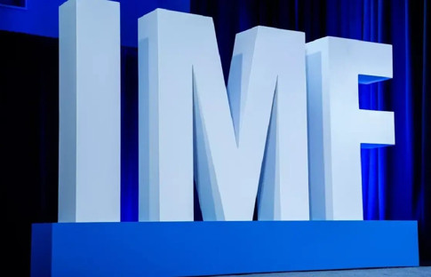 Rezervlerde kırılganlık sürüyor, çevrilmesi gereken dış borç yüksek!