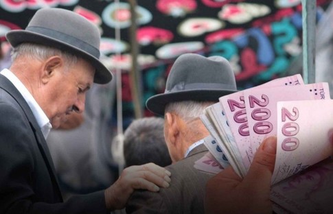 İşte en düşük emekli maaşı için belirlenen üç rakam!