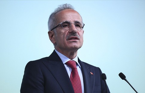 Bakan Uraloğlu açıkladı: Google'ın üzerine gerekirse Rekabet Kurumu ile gideceğiz