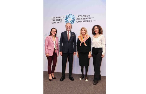 Sınırları Kaldıran Kadınlar Programı'nın üçüncü dönemi başladı