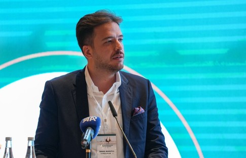 Akdenizdeki pamuk sektörü İzmir’de konuşuldu