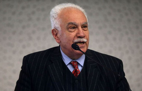 Doğu Perinçek: Hem o silahlar hem de silah bırakan vatandaşlarımız Türkiye’ye gerekli