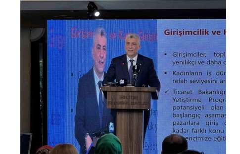Bakan Bolat: 6 bin 500 kadın girişimcimize eğitimler verdik