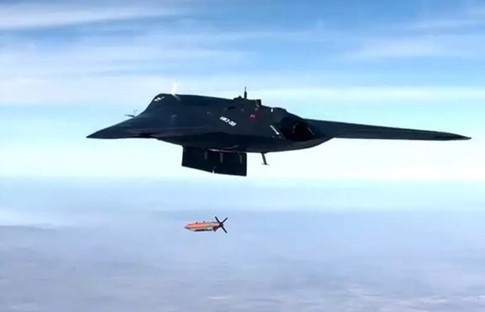 ANKA-3 TOLUN bombasıyla hedefi 12'den vurdu!