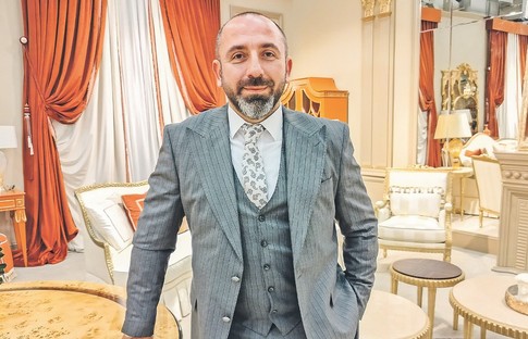Adnan Bostan, Jaguar Casa ile Amerikalıların evlerine girecek