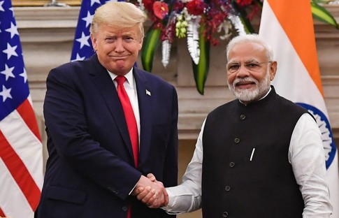 Trump, Hindistan Başbakanı Modi ile görüştü