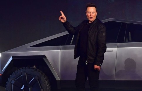 Tesla 375 binden fazla aracı geri çağırıyor! Sürücülere kaza uyarısı yapıldı