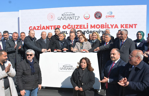 Oğuzeli’ni Türkiye’nin yeni İnegöl’ü yapacak projede temel atıldı