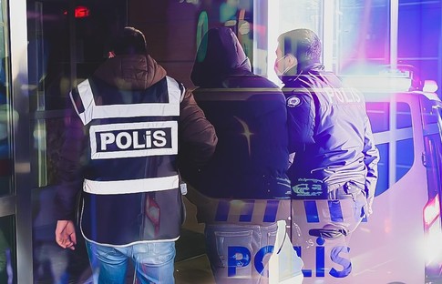 8 ayrı suç örgütüne operasyon: 74 şüpheli gözaltına alındı