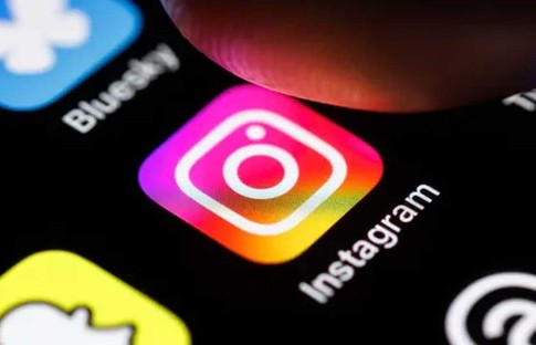 Instagram canlı yayınlarına yaş sınırı getirilecek