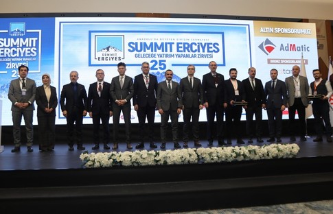 SUMMIT ERCİYES’25 Geleceğe Yatırım Yapanlar Zirvesi gerçekleştirildi