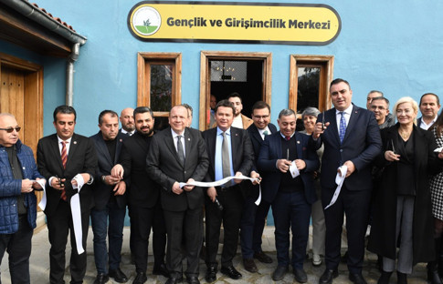 Bursa Ticaret Borsa’ndan genç girişimcilere destek