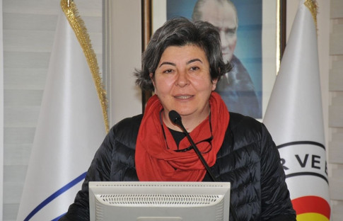 “İhracat ve makine sektörü baskı altında”