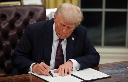 Trump'tan kısmi geri adım