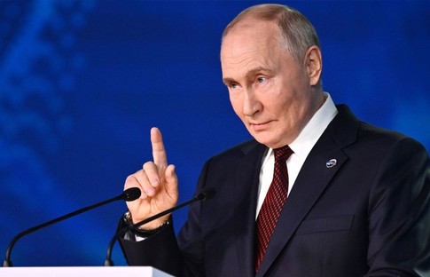 Putin’den İran ile ortaklık anlaşmasına onay