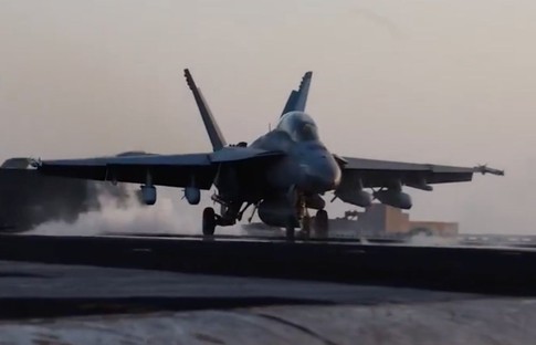 Trump gözünü Yemen’e dikti! ABD uçakları böyle havalandı
