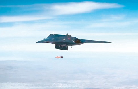 ANKA III'ten ASELSAN'ın LGK-82 mühimmatıyla hedefe tam isabet