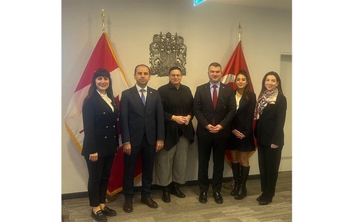 Kanadalı lise öğrencileri Kültürlerarası Öğrenci Değişim Programı ile ilk kez Türkiye’ye geliyor