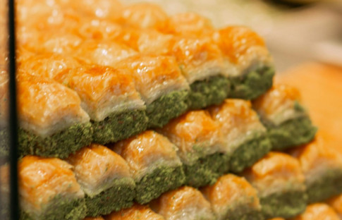 Bayramda baklavanın tadı kaçtı! Asgari ücretli 5 yılda 7 kilo baklava kaybetti