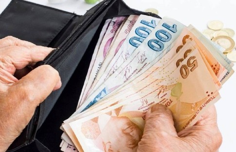 Kredilerde vatandaş takipten çıkamıyor!