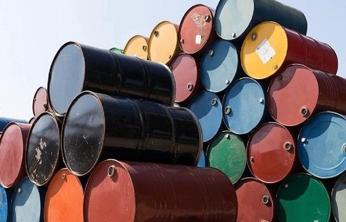 Düşük petrol fiyatları, dev şirketlerin kârının 5'te birini aldı
