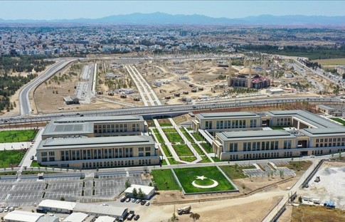 İnşaatta son aşamaya gelindi! KKTC Cumhurbaşkanlığı Yerleşkesi açılış için gün sayıyor