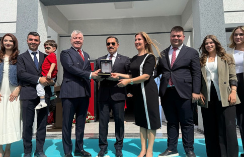 Mirioğlu, depremde yıkılan okulunu yeniden yaptırdı