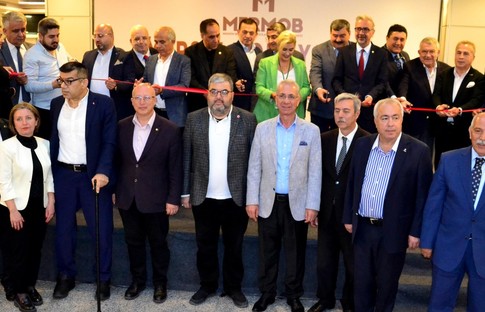 Mersin Mobilya ve Ev Aksesuarları Fuarı kapılarını açtı