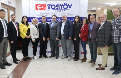TOSYÖV Bursa’da Kazangil güven tazeledi