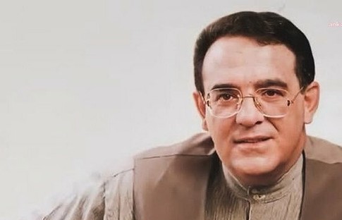Sanatçı Yavuz Top hayatını kaybetti
