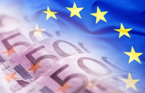 Euro Bölgesi'nde yatırımcı güveni sınırlı da olsa yükseldi