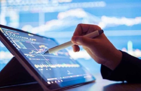 Küresel piyasalarda tarife iptali ve büyüme verileri yatırımcıların odağına yerleşti