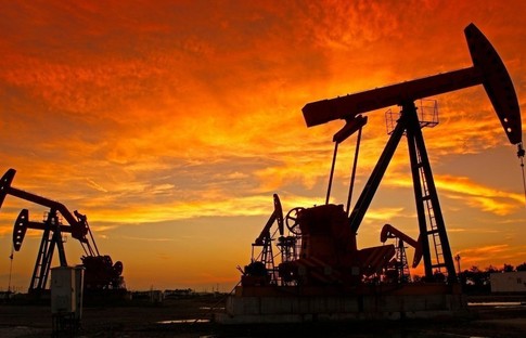 Petrolde yön arayışı tartışma yarattı