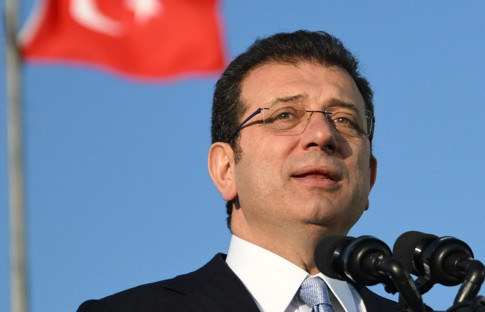 PKK'nın fesih kararına İmamoğlu'ndan açıklama: Ülkem adına çok sevindim