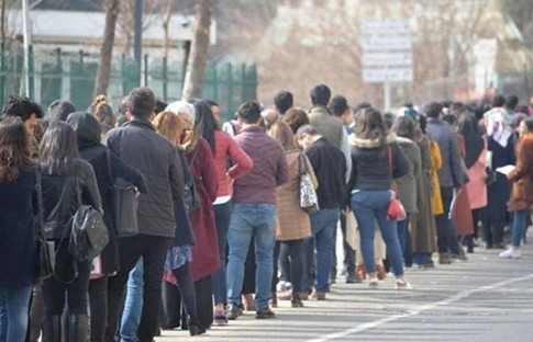 İPA Raporu: Gençlerin en büyük derdi geçim sıkıntısı ve gelecek kaygısı