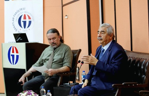 SANKO Holding Onursal Başkanı Abdulkadir Konukoğlu GAÜN öğrencilerine tecrübelerini anlattı