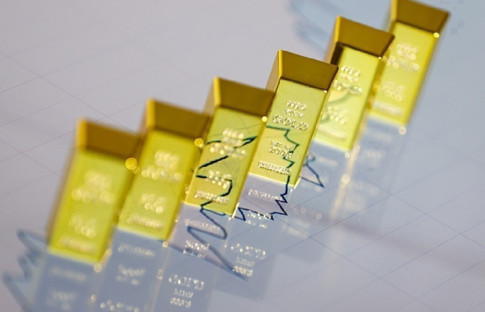 Altında rekor bekleyen dev bankalara biri daha eklendi