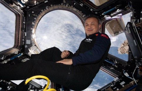 Astronot Alper Gezeravcı'nın deneyi sonuçlandı! Propolis antibiyotikten daha etkili