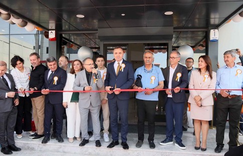 Çizgi Medikal, Kemalpaşa OSB’de 200 milyon TL’lik yeni tesisini açtı
