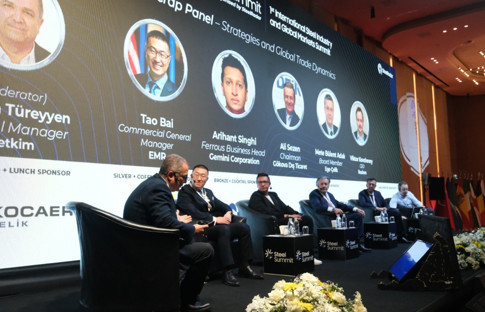 Dünya demir çelik sektörü İzmir’de bir araya geldi
