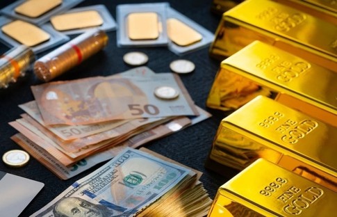 ECB: Altın, 2024'te küresel rezerv varlık olarak Euro'yu geride bıraktı