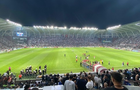 Elazığspor-Vanspor FK maçı tatil edildi
