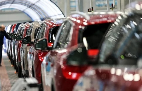 Otomobil devi 3 bin kişiyi işten çıkartacak