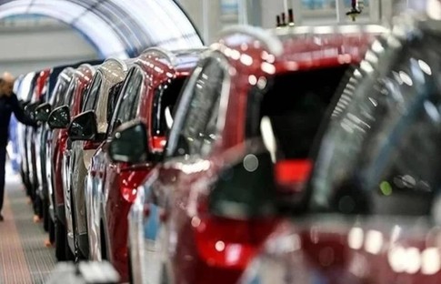 Bayram öncesi ikinci el araç piyasasında yoğunluk: Fiyatlar ve talep arttı