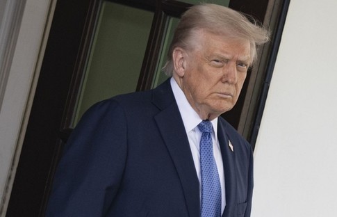 Trump yönetimi 36 ülkeye daha seyahat kısıtlaması getirmeyi değerlendiriyor