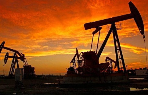 Petrol fiyatlarında aşağı yönlü baskı sürüyor